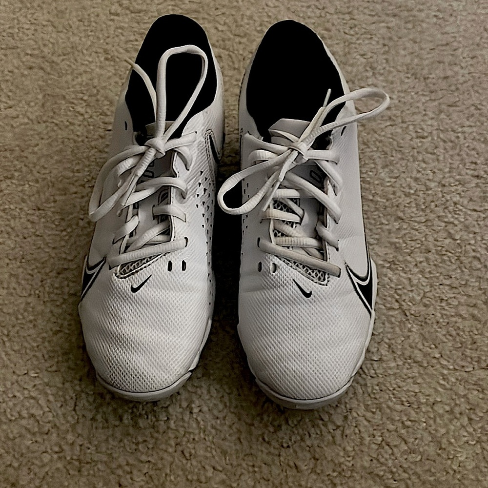 Nike Vapor Fastflex Football Cleats size 5.5 Y